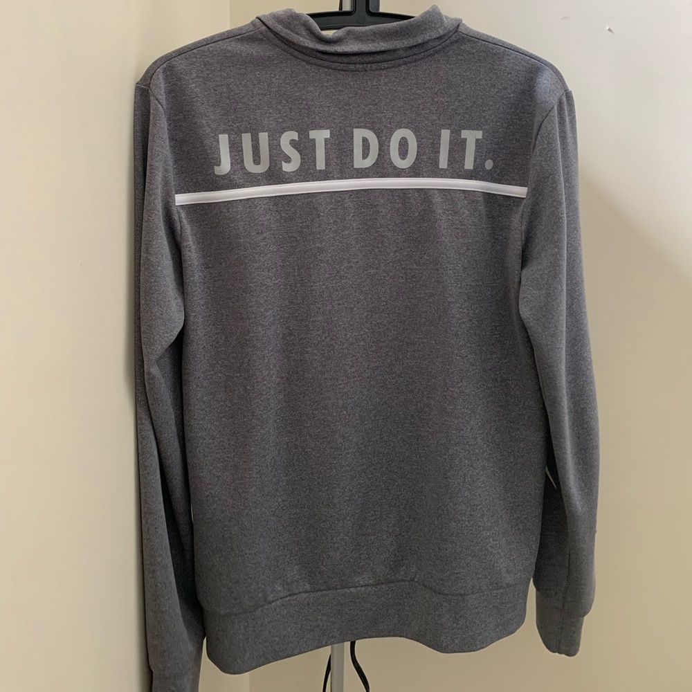 nike jacket - Picture 2 of 3